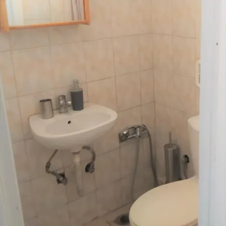 Apartment Tiny Studio In Long-term Offer Kalamata